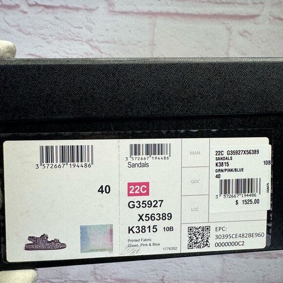 Chanel 22C Green Pink Blue White CC Logo Mule Slide Strap Flat Dad Sandal 40 - Picture 15 of 15